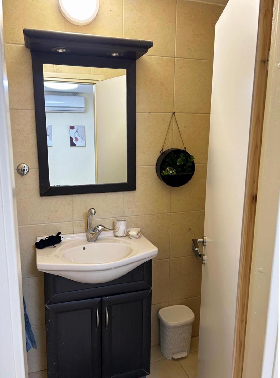 Guy'S Apartment Eilat Ngoại thất bức ảnh